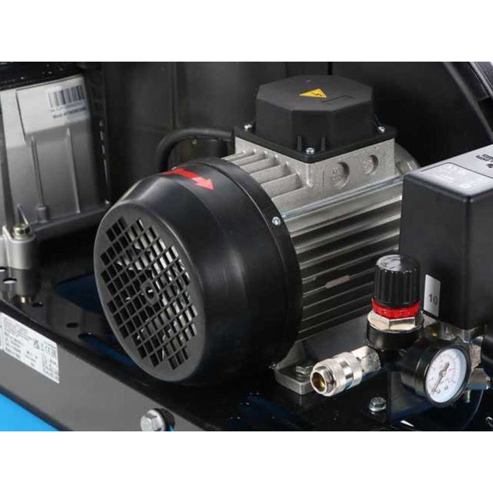 ABAC EXP A39B 270 CT3 hihnavetoinen kompressori, 3 HP, 270 l, 400 V