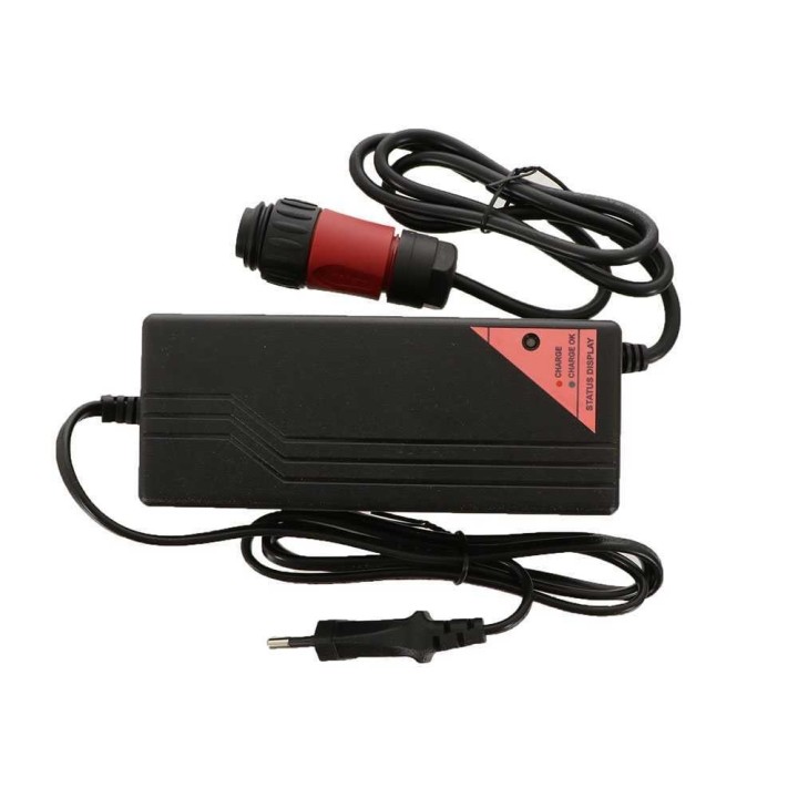 Lisam 12 V 56 Ah litiumakku reppumallisena, 3,9 kg