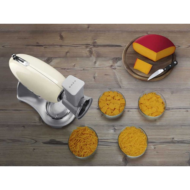 Smeg SMSG01 vihanneslisäosa, 4 ruostumatonta leikkuusylinteriä