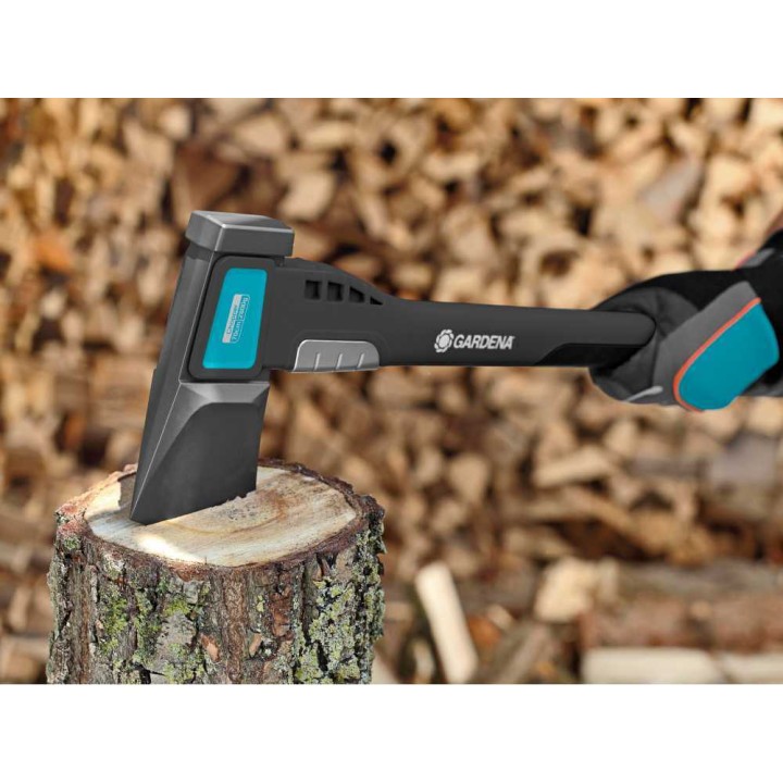 Gardena 2800S halkomakirves, 70 cm, yli 30 cm puulle, 2,8 kg