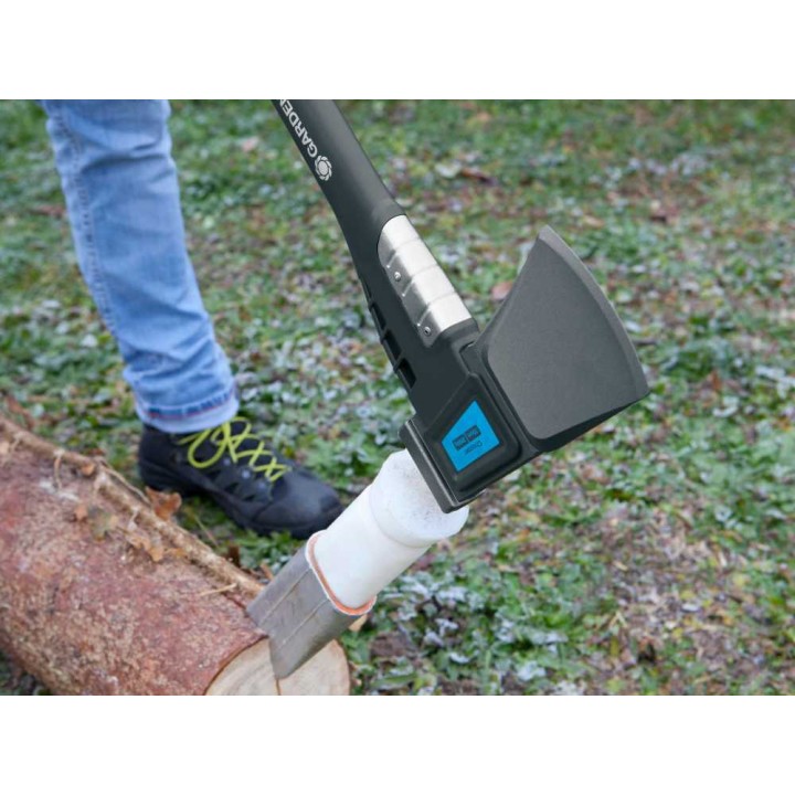 Gardena 2800S halkomakirves, 70 cm, yli 30 cm puulle, 2,8 kg