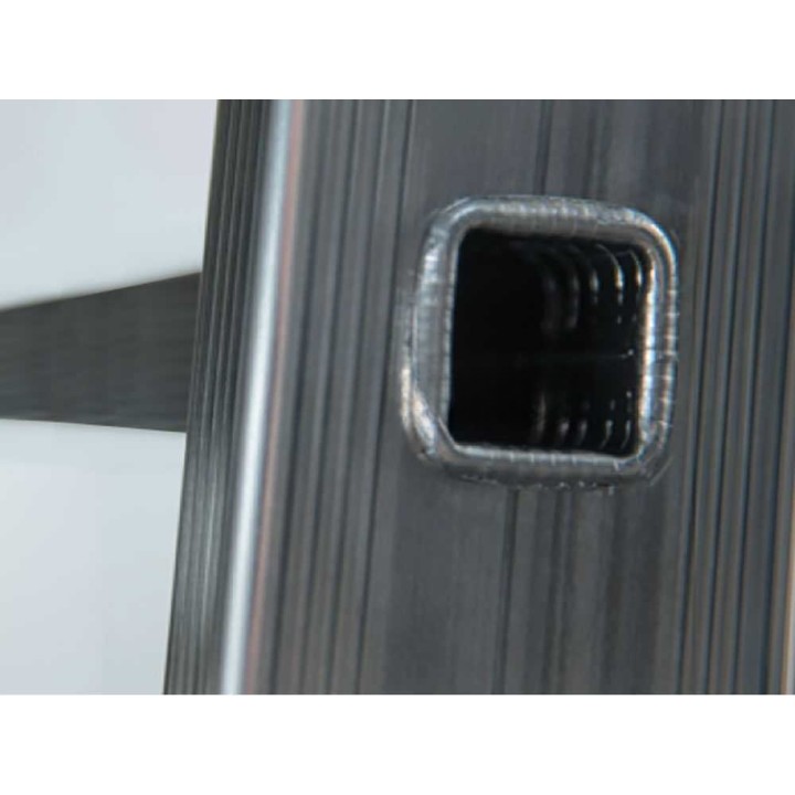 Marchetti A108 alumiinitikas, 8 askelmaa, 245 cm, 150 kg, EN 131