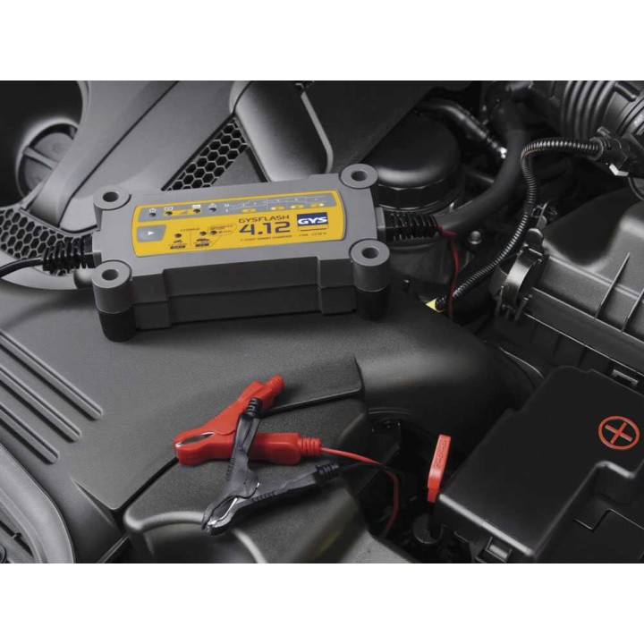 GYS Flash 4.12 akkulaturi ja ylläpitolaturi, 12 V, 1,2–90 Ah