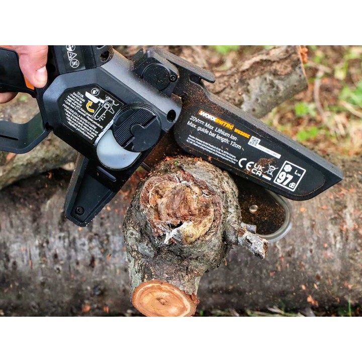 Worx Nitro WG325E.9 akkukäyttöinen oksasaha, 12 cm, jatkovarsi 125 cm