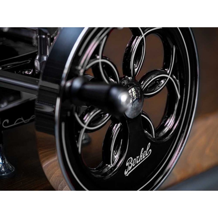 Berkel B2 Nero käsikäyttöinen viipalointikone, 265 mm kromattu terä