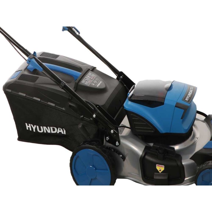 Hyundai SRCZE46A akkuruohonleikkuri, itsevetävä, 46 cm, 2 × 40 V / 4 Ah