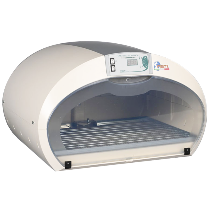 FIEM Cosmo MiniLed Advanced 72 Led automaattinen hautomakone 72 munaa 230 V