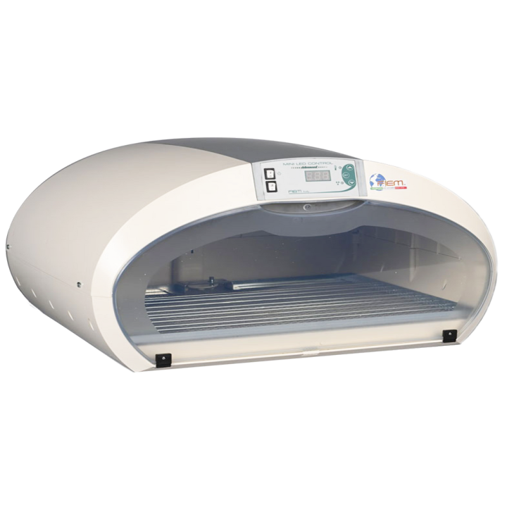 FIEM Cosmo MiniLed Advanced 72 Led automaattinen hautomakone, 72 munaa, 230 V