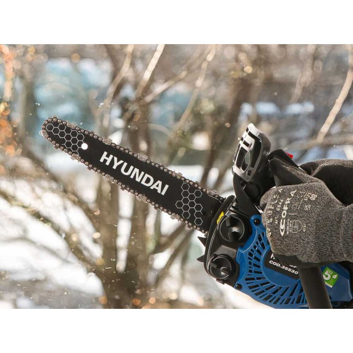 Hyundai TCS2510 karsintamoottorisaha, 25 cm carving-laippa, 25 cm³, 1,5 HP