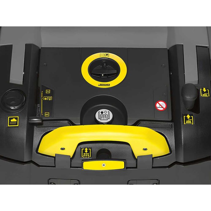 Karcher KM 75/40 W Bp Pack akkukäyttöinen lakaisukone, 75 cm