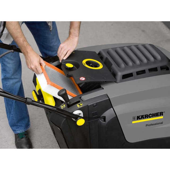 Karcher KM 75/40 W Bp Pack akkukäyttöinen lakaisukone, 75 cm