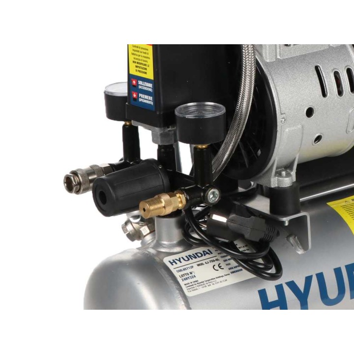 Hyundai 4J-750-6L hiljennetty öljytön kompressori, 1 HP, 6 l, 230 V