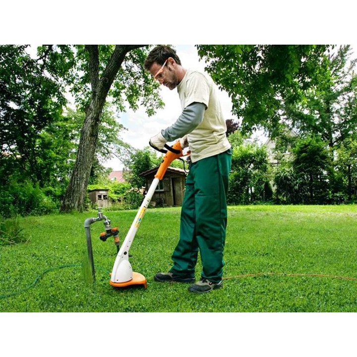 STIHL FSE 31 sähköinen tagliabordi, 245 W, 230 V, 2,2 kg