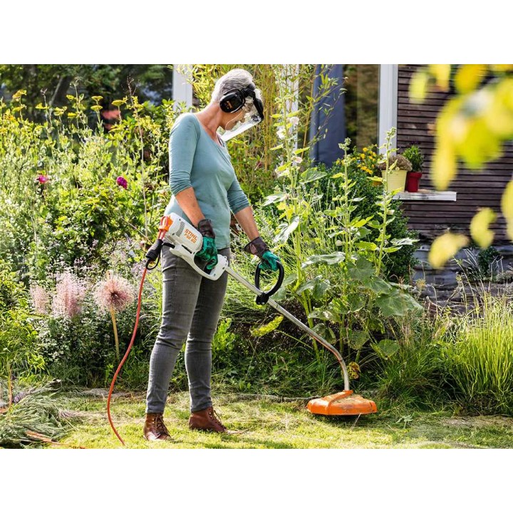 STIHL FSE 60 sähköraivaussaha, 540 W, 230 V