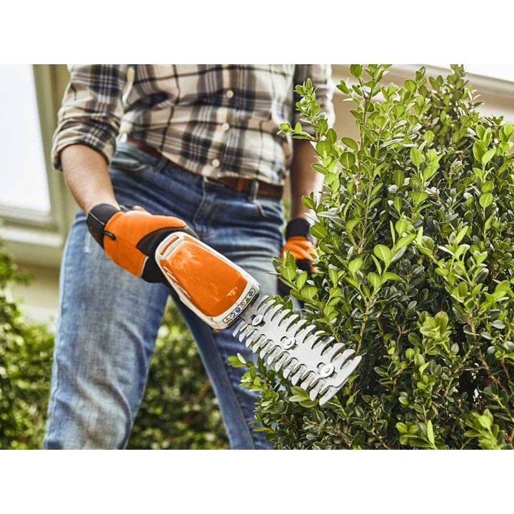 STIHL HSA 26 akkukäyttöinen puutarhaleikkuri, 10,8 V, ilman akkua ja laturia