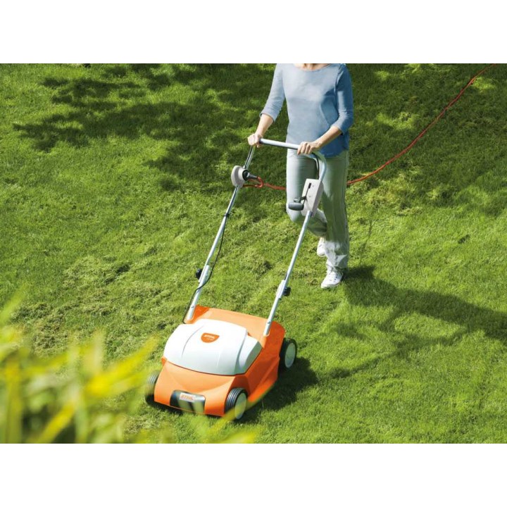 STIHL RLE 540 sähköinen nurmikon ilmaaja, 1 600 W, 38 cm