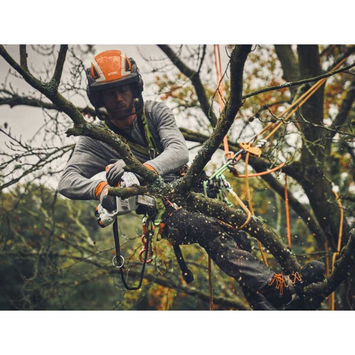 STIHL GTA 40 -akkakarsija, 21,6 V, 2 akkua, 15 cm terälevy
