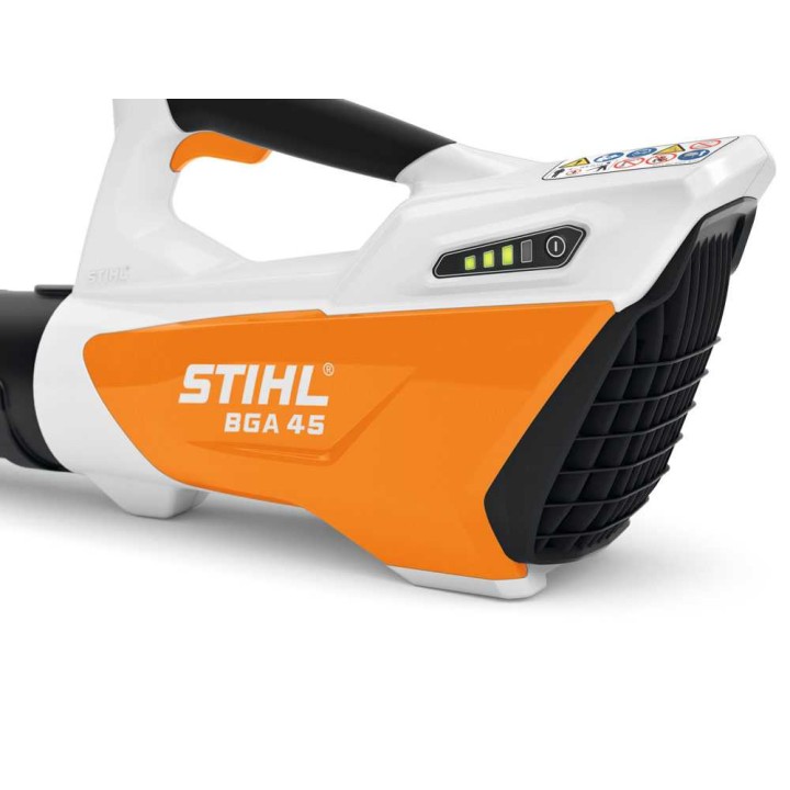 STIHL BGA 45 Set akkulehtipuhallin, 18 V, integroitu akku