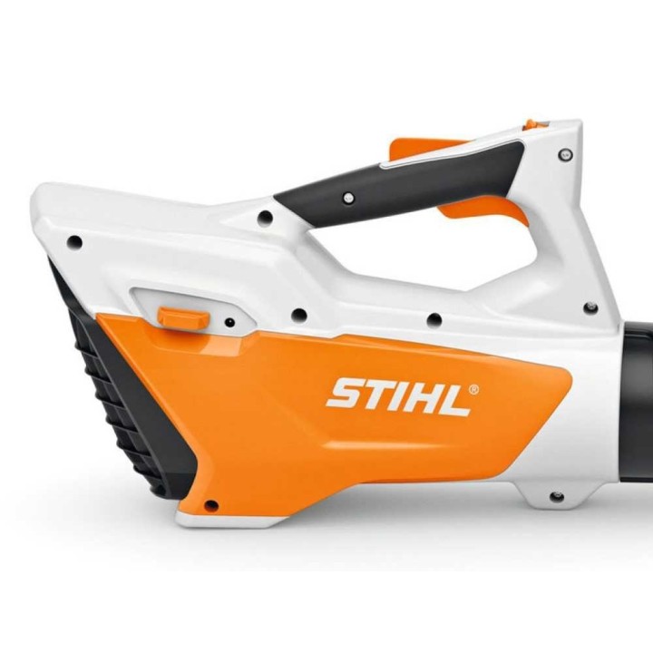 STIHL BGA 45 Set akkulehtipuhallin, 18 V, integroitu akku