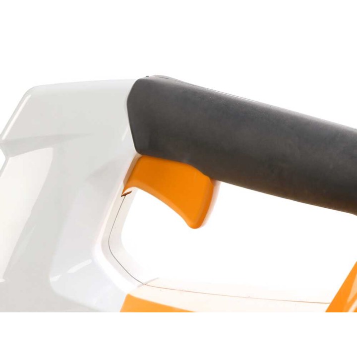 STIHL BGA 50 akkukäyttöinen puhallin, 36 V, ilman akkua ja laturia