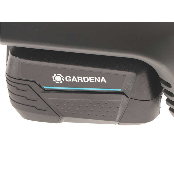Gardena PowerSaw 250/18V akkumoottorisaha, 18 V 4 Ah, laippa 25 cm