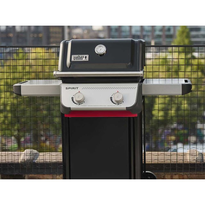 Weber Spirit E-210 kaasugrilli, 7,8 kW, 2 poltinta
