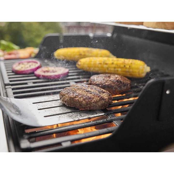 Weber Spirit E-315 -kaasugrilli, 3 poltinta, 7,03 kW, taitettavat sivutasot
