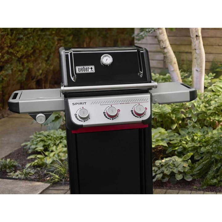 Weber Spirit E-335 kaasugrilli, 3 poltinta, 9,1 kW, 2 894 cm²