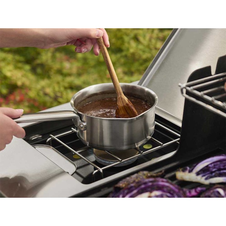 Weber Genesis EP-435W kaasugrilli, 4 poltinta, 21,1 kW