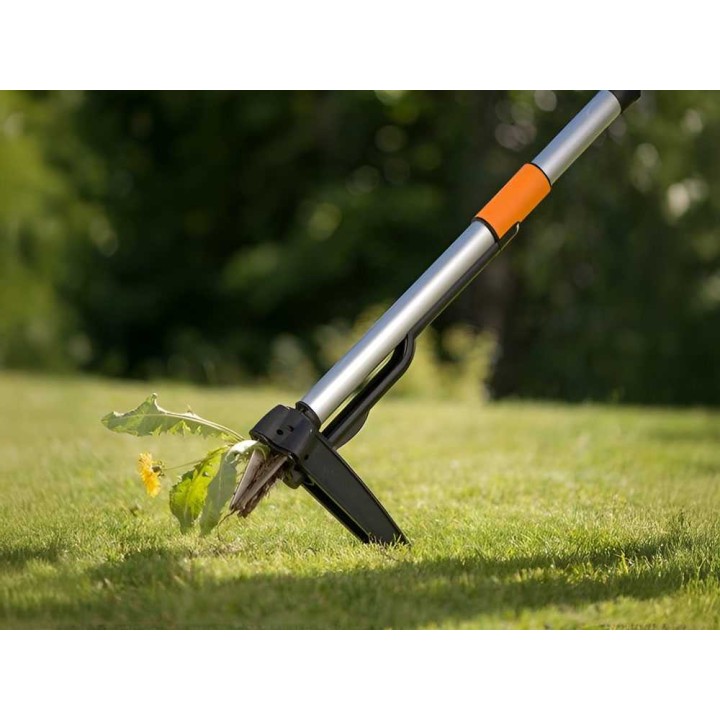 Fiskars SmartFit teleskooppivartinen rikkakasvienpoistaja, 990–1 190 mm, 1,25 kg