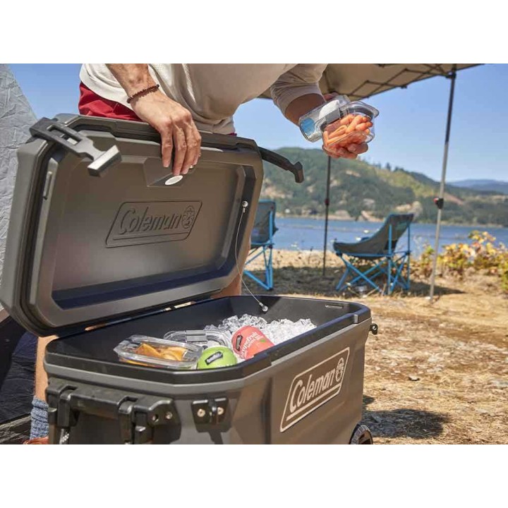 Coleman Convoy 65QT kylmäsäiliö pyörillä, noin 61 l