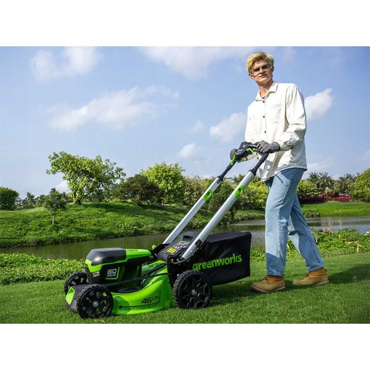 Greenworks GD60LM46SPK4 akkuruohonleikkuri, 46 cm, 60 V, 4 Ah, vetävä