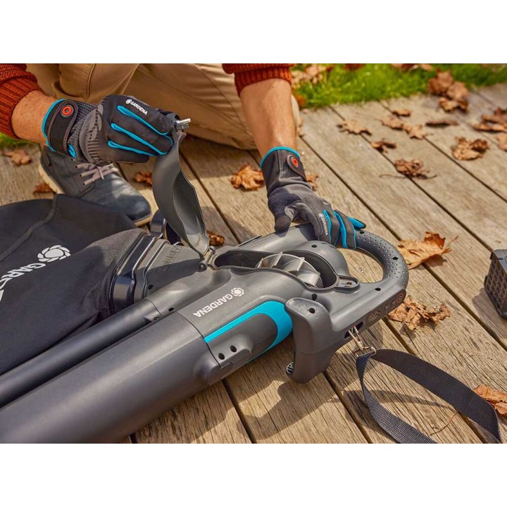 Gardena PowerJet Collect 18 P4A puhallin-imuri, 18 V, 30 l, ilman akkua ja laturia