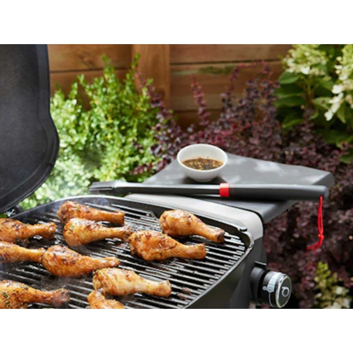 Weber Q2200N kaasugrilli Premium-kärryllä, 4,10 kW, 57 × 41 cm