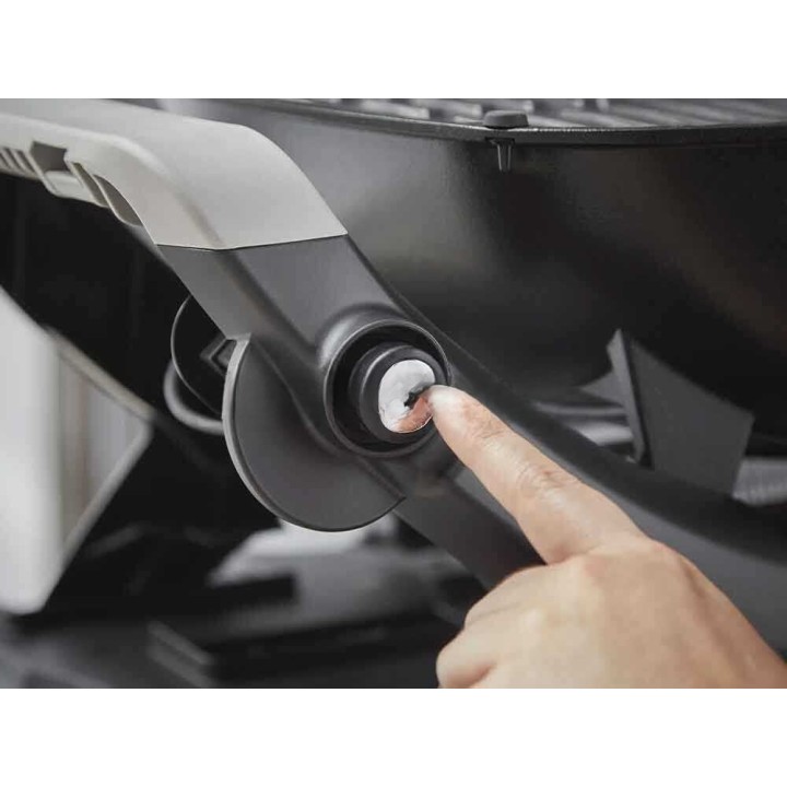 Weber Q1200N kaasugrilli jalustalla, 2,93 kW, 46 × 36 cm