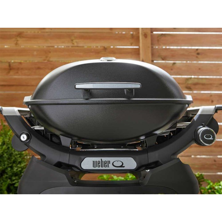 Weber Q2200N kaasugrilli telineellä, 4,10 kW, 2 337 cm²