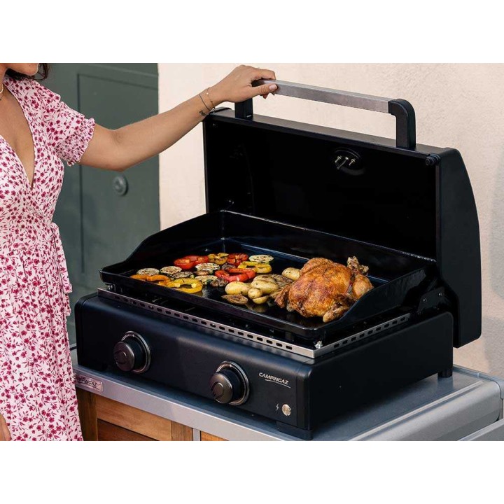 Campingaz Onyx 2 kaasukäyttöinen plancha-grilli, kansi, 6 kW