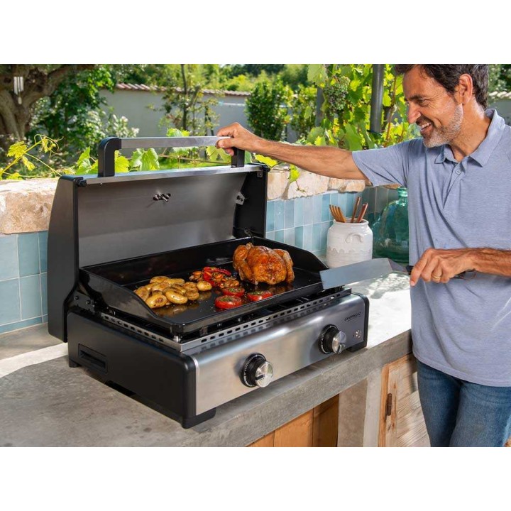 Campingaz Master 2 Pro kaasukäyttöinen plancha-grilli kannella, 6 kW