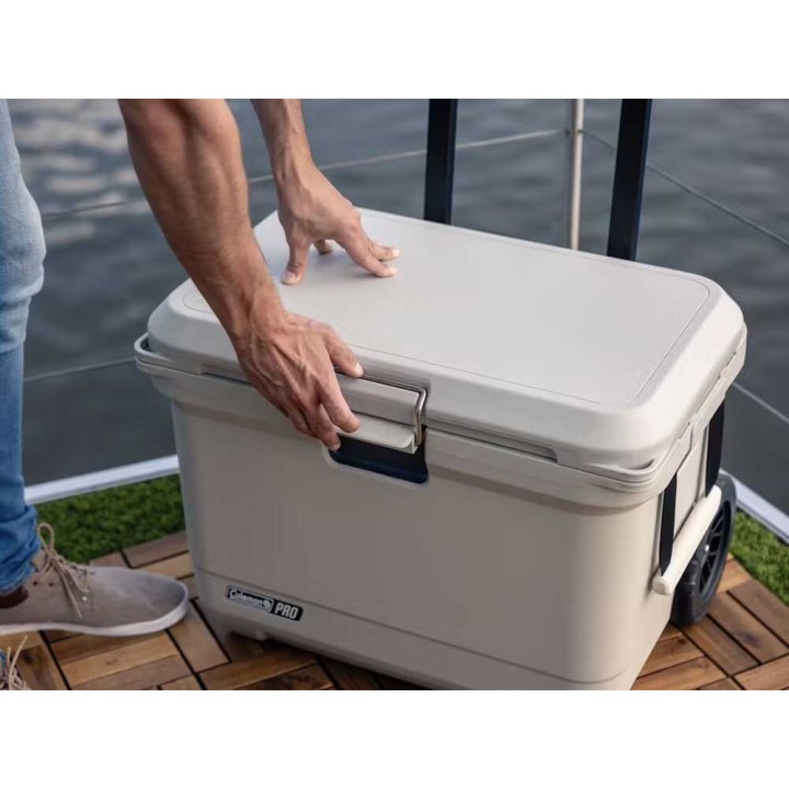 Coleman Pro 55QT kylmälaukku pyörillä, 52 l