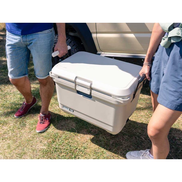 Coleman Pro 45QT kylmälaukku, 43 l, integroidut kahvat