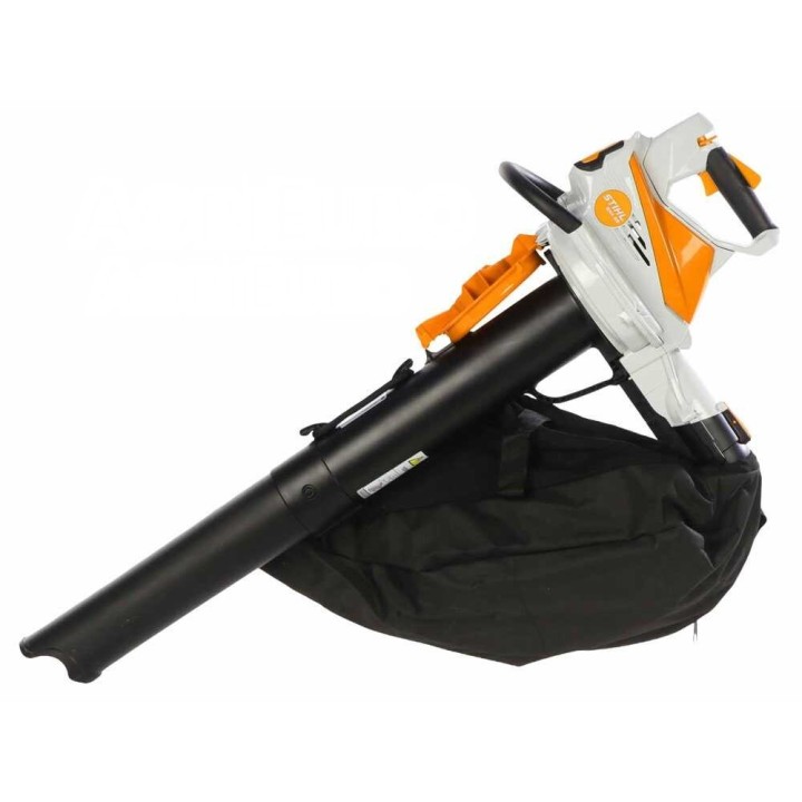 STIHL SHA 56 akkukäyttöinen puhallin, imuri ja silppuri, 36 V, AK 10