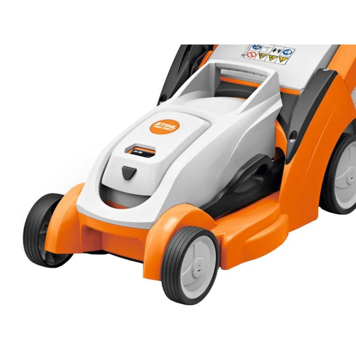 STIHL RMA 239 akkuruohonleikkuri, 37 cm, 36 V, 5 Ah, 900 W