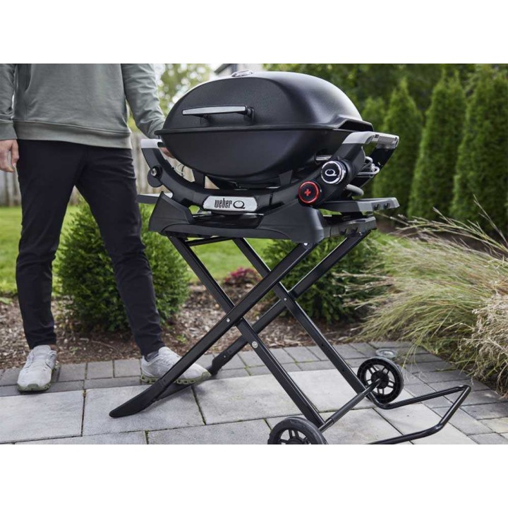 Weber Q1000/Q2000 siirrettävä grillikärry, kompakti rakenne ja kestävät pyörät