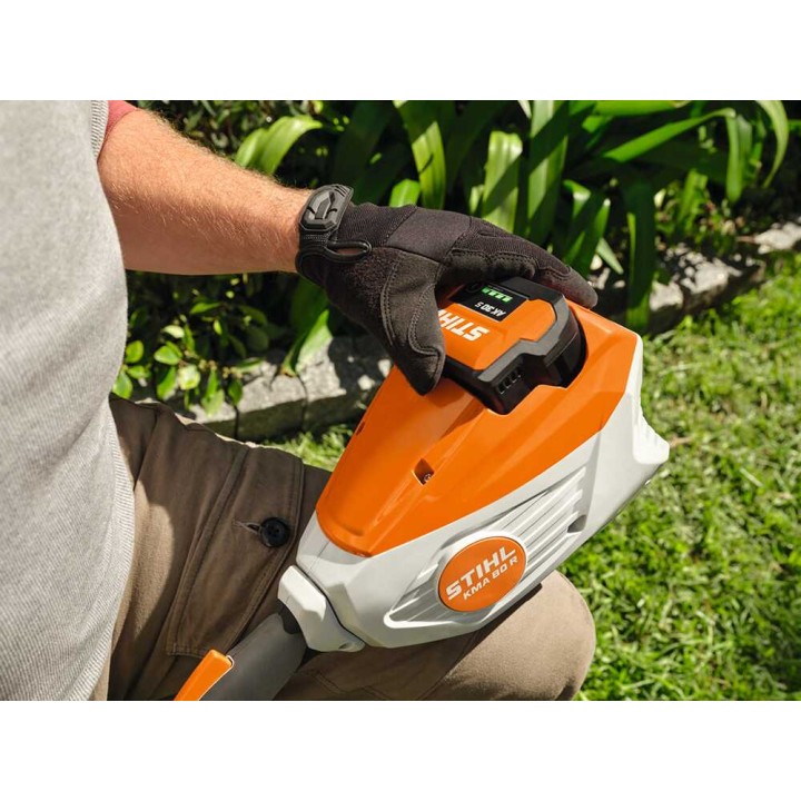 STIHL KMA 80 R akkuraivaussakset, AK 30 S, 36 V, 1 000 W