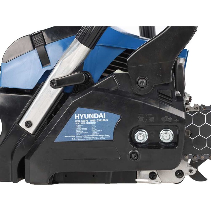 Hyundai CS4100-5 bensiinimoottorisaha, 41 cm³, 40 cm:n laippa