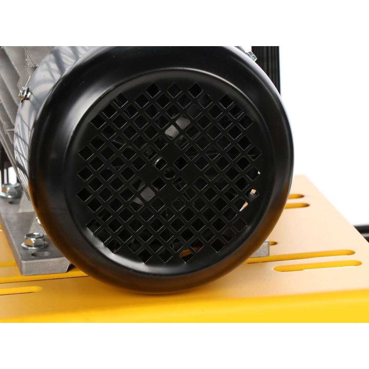 DeWalt DXCMB4T270HCE kompressori, 270 l, 4 HP, 400 V, 11 bar