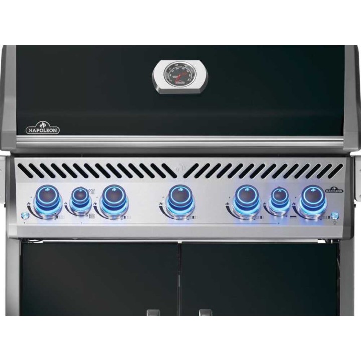 Napoleon Rogue PRO-S 625 -kaasugrilli, infrapunatoiminen sivukeitin, 25,9 kW