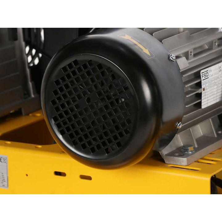 DeWalt DXCMB4T200HE hihnakompressori, 200 l, 4 HP, 400 V, 10 bar