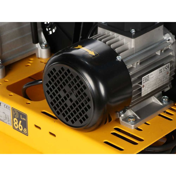 DeWalt DXCMB3T200HE hihnakompressori, 3 HP, 200 l, 400 V