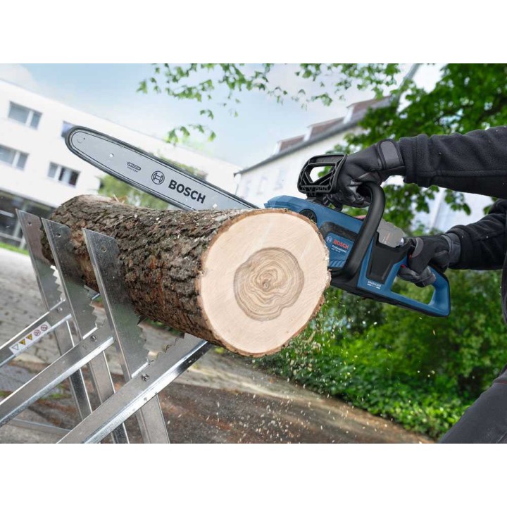 Bosch Professional BITURBO GKE 18V-40 akkuketjusaha, 18 V, 40 cm, ilman akkua ja laturia